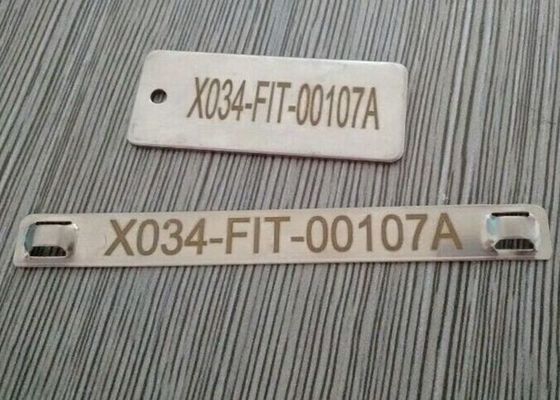 Cina Tag Identifikasi Kabel Antirust, Label Kabel Stainless Steel Dengan Angka Lasering pemasok